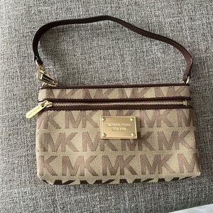 Small Michael Kors bag